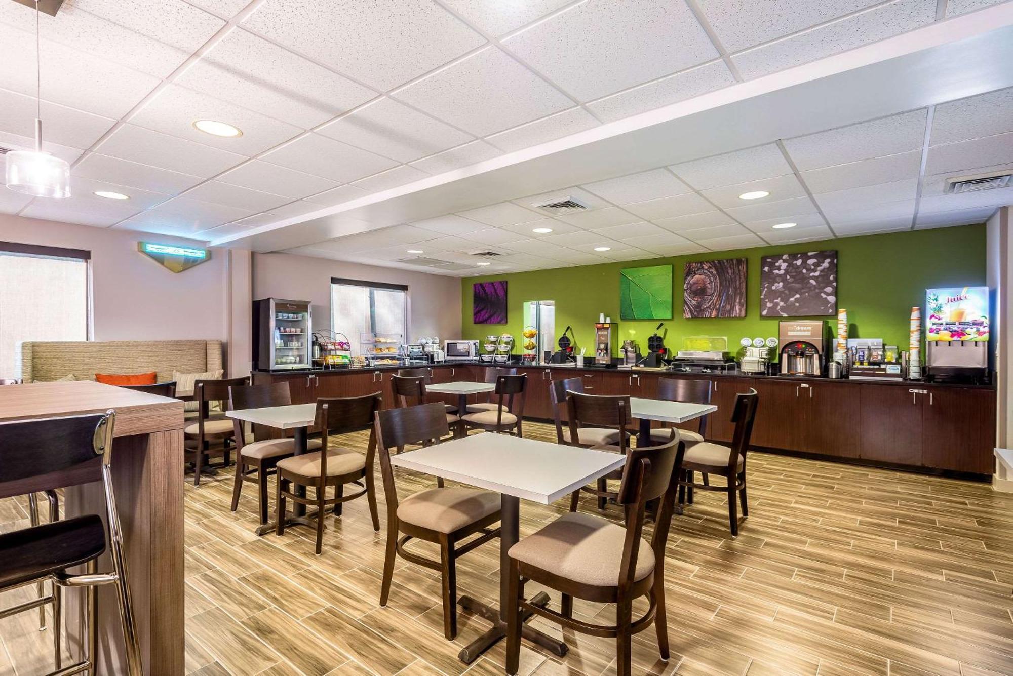 Sleep Inn & Suites Harrisonburg Near University Zewnętrze zdjęcie