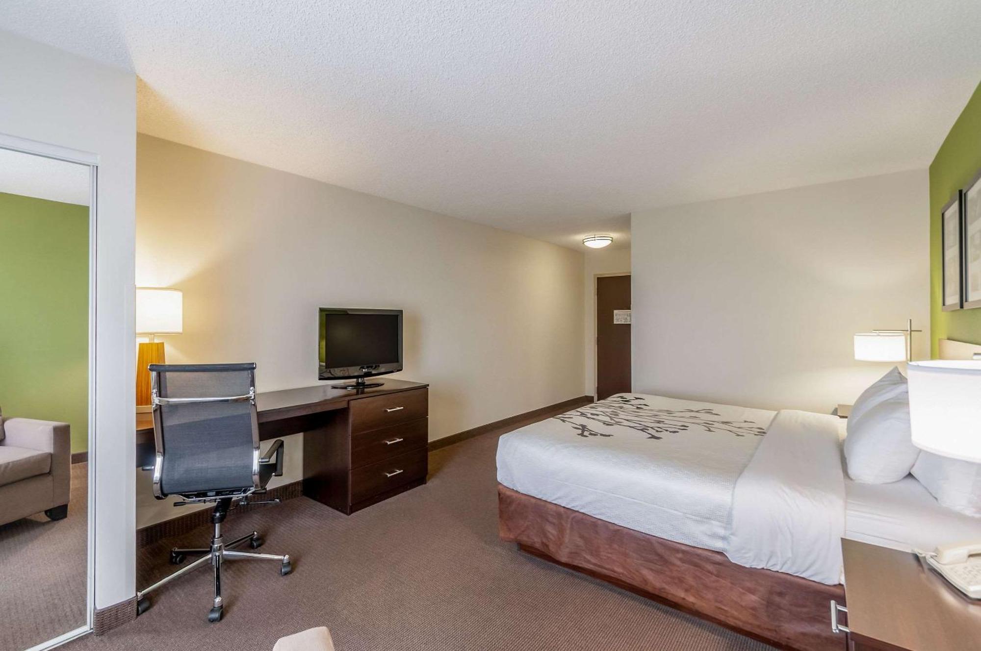 Sleep Inn & Suites Harrisonburg Near University Zewnętrze zdjęcie