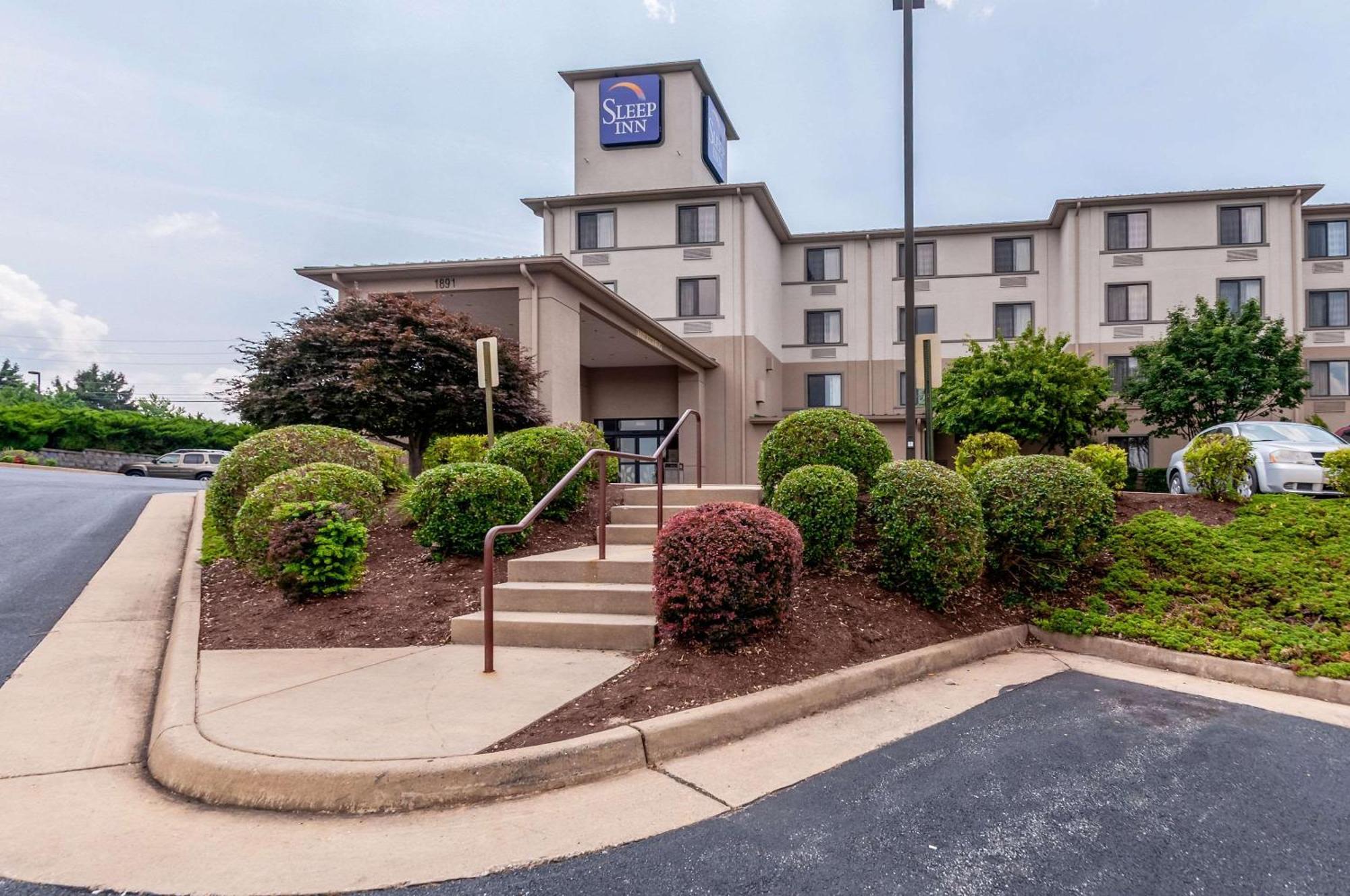 Sleep Inn & Suites Harrisonburg Near University Zewnętrze zdjęcie