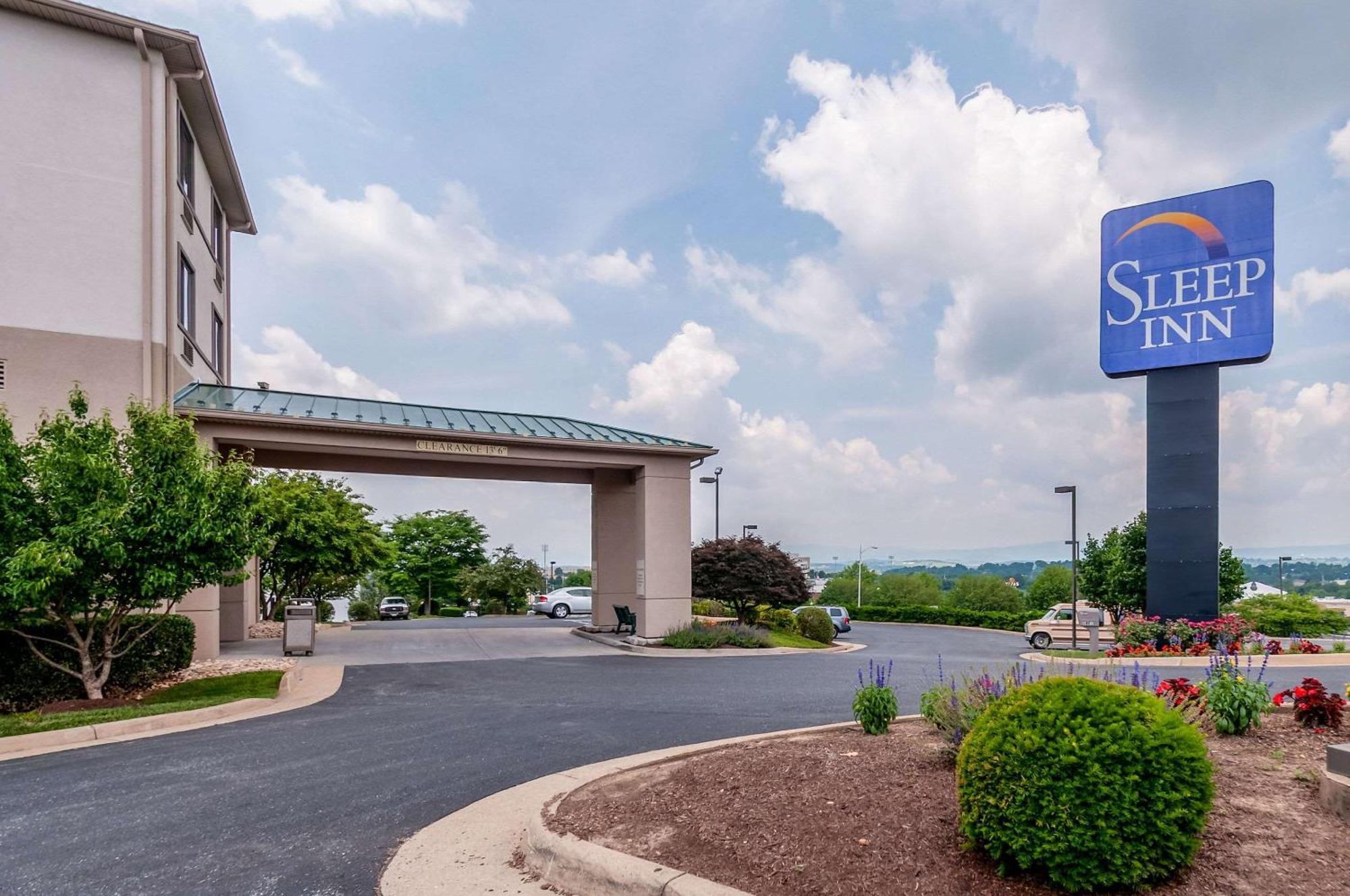 Sleep Inn & Suites Harrisonburg Near University Zewnętrze zdjęcie