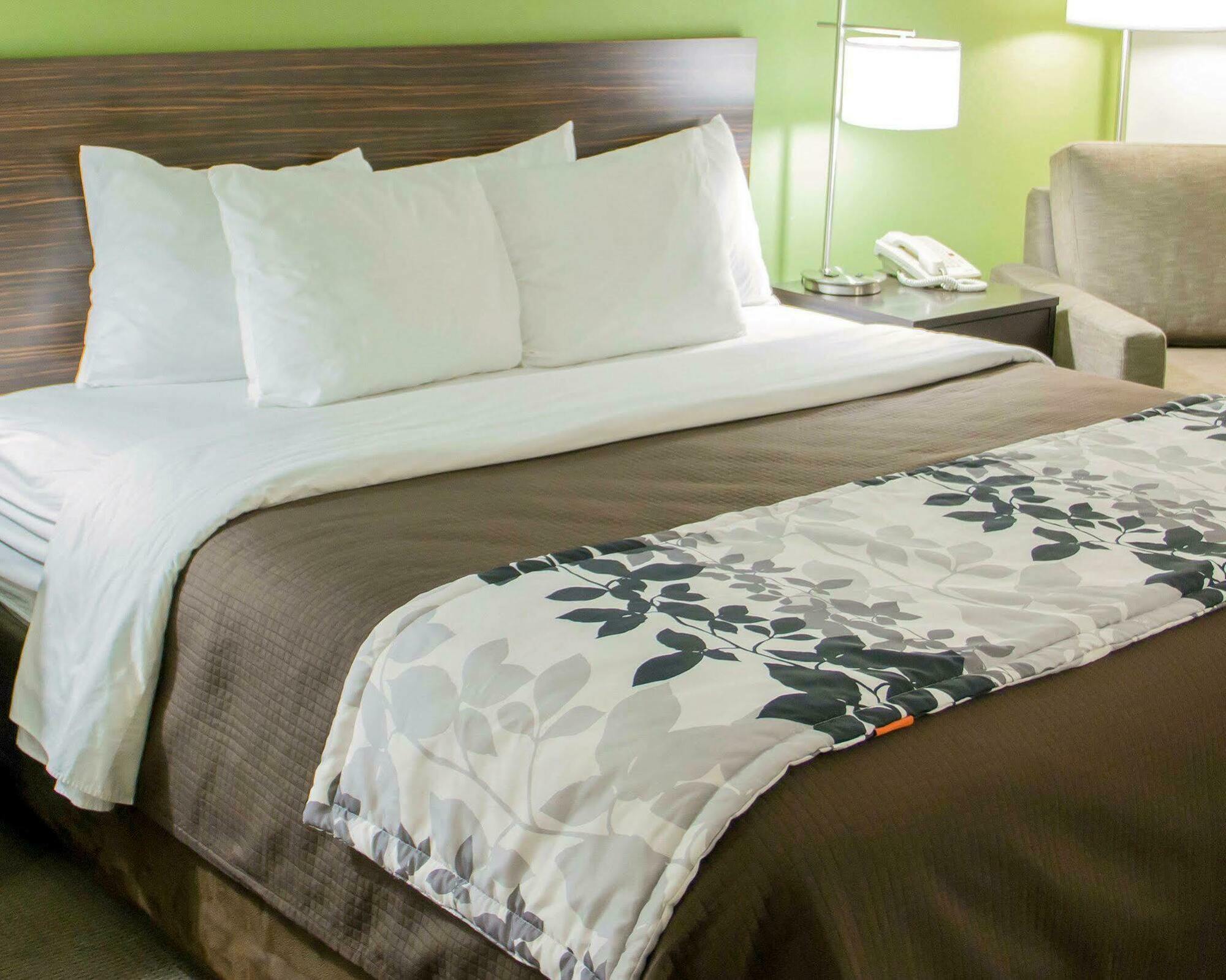 Sleep Inn & Suites Harrisonburg Near University Zewnętrze zdjęcie